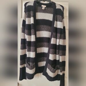 Arizona Jean Company Black and White Knit Sweater